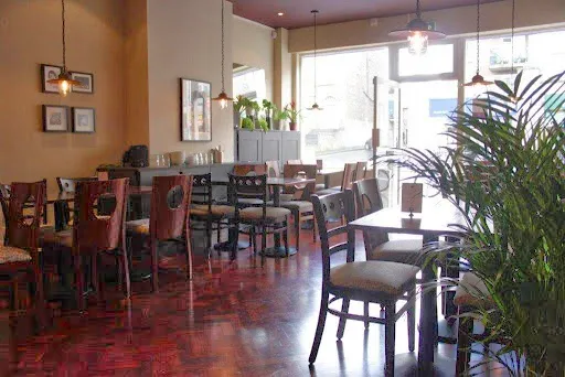 BookNoFees: Restaurant – Camile – Dublin – Kamele, Foto 1