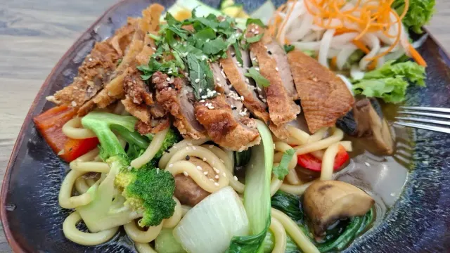 BookNoFees: Restaurant – Bach Tra Cuisine Hamm – Hamm – Bach Tra Küche Hamm, Foto 2