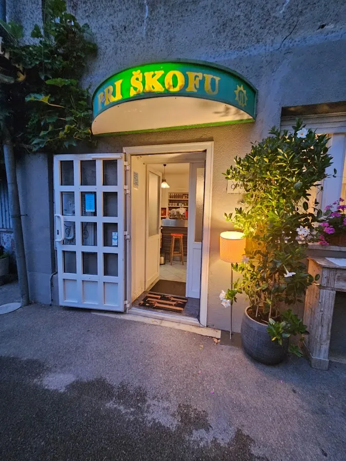 BookNoFees: Restaurant – Pri Škofu – Ljubljana – Bei Škof, Foto 1