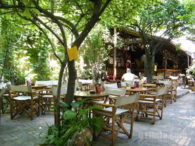 BookNoFees: Café – Bre Cafe – Belgrade – Kleiner Kaffee, Foto 1