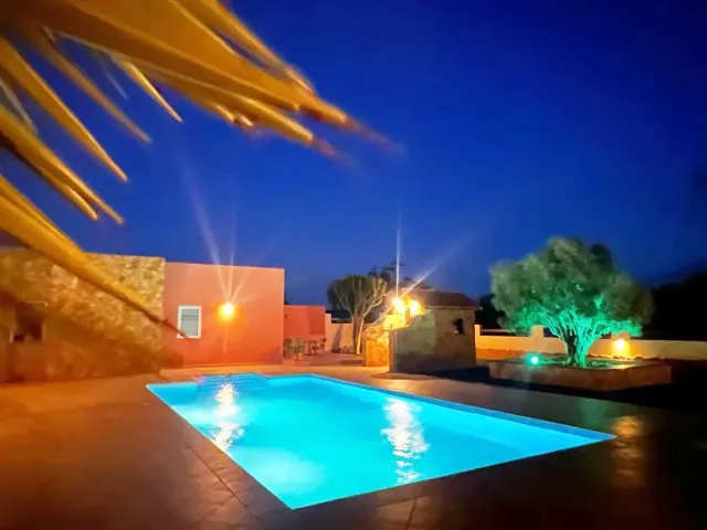 BookNoFees: Finca El Lomo-Ihr gemütliches Zuhause mit privatem Pool , Triquivijate – Triquivijate