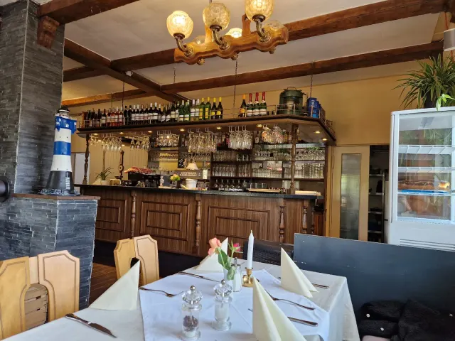 BookNoFees: Restaurant – Bergers Bootshaus – Berlin – Bergers Bootshaus, Foto 2