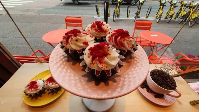 BookNoFees: Bäckerei – Kanniston Leipomo – Helsinki – Bäckerei Kannisto, Foto 3