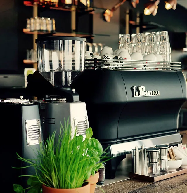 BookNoFees: Café – noomi café deli – Vienna – noomi café deli, Foto 2