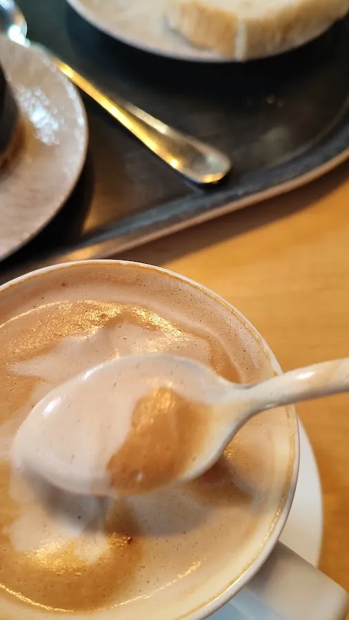 BookNoFees: Café – Fazer Café Kaisaniemi – Helsinki – Kaffee kochen in Kaisaniemi, Foto 2
