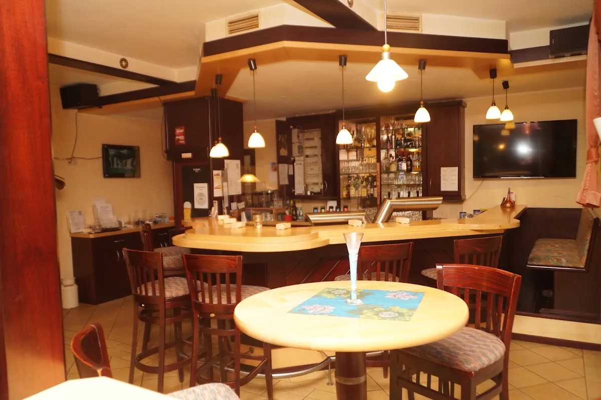 BookNoFees: Restaurant – SchwarzBrenner – Marsberg – SchwarzBrenner, Foto 1