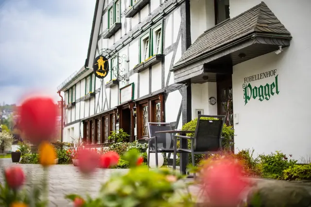 BookNoFees: Restaurant – Forellenhof Poggel – Eslohe – Forellenhof Poggel, Foto 2