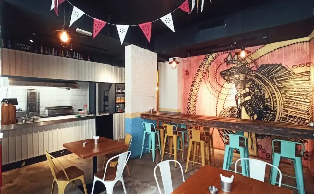 BookNoFees: Restaurant – La Chona – Belgrade – Der Affe, Foto 2