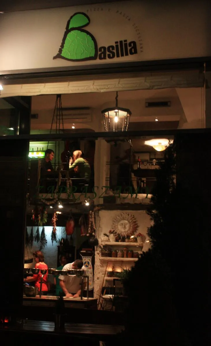BookNoFees: Restaurant – Basilia – Warsaw – Königin des Himmels, Foto 1