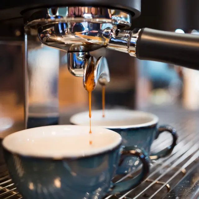 BookNoFees: Café – Kávé|szünet – Budapest – Kaffeepause, Foto 3