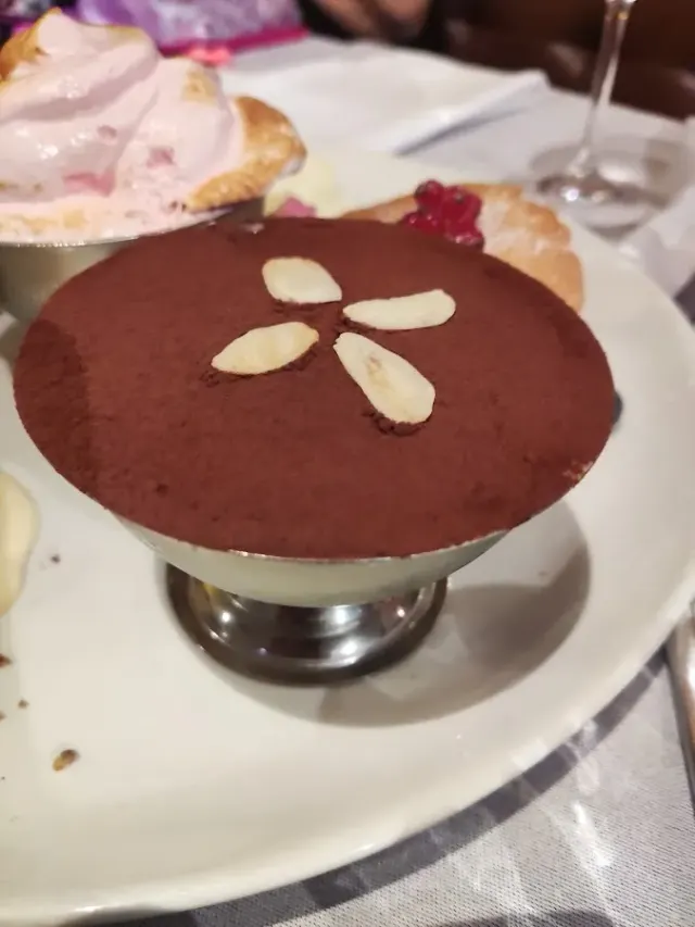 BookNoFees: Restaurant – Il Secondo – Zagreb – Der Zweite, Foto 2