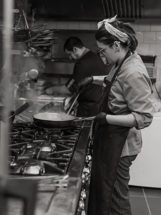 BookNoFees: Restaurant – Impero Romano – Amsterdam – Römisches Reich, Foto 3