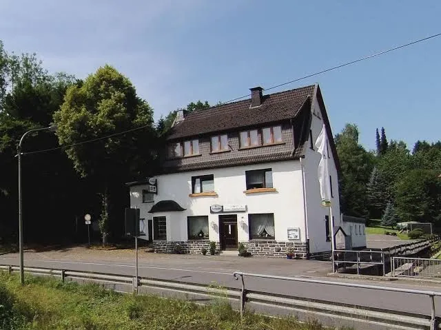 BookNoFees: Restaurant – Landgasthof Zum Lindenbaum – Finnentrop – Landgasthof Zum Lindenbaum, Foto 1