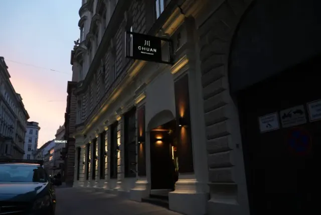BookNoFees: Restaurant – Chuan – Vienna – John, Foto 3