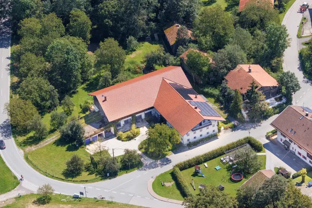 BookNoFees: Wohnen zwischen Berge & Seen – Rimsting