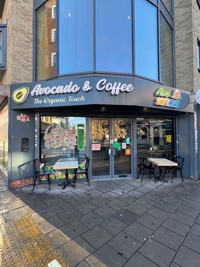BookNoFees: Café – Avocado & Coffee – London – Avocado & Kaffee, Foto 1