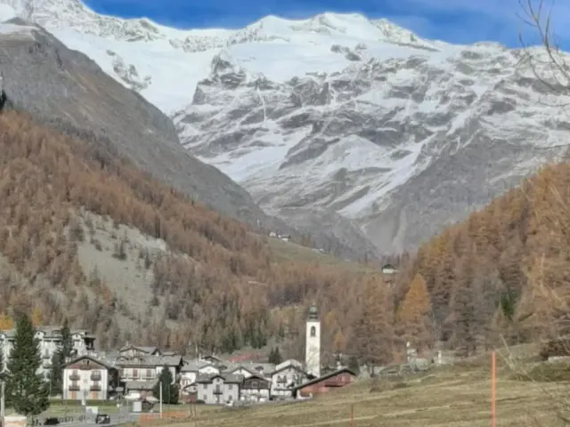 BookNoFees: Gemütliches Haus mit Kamin und Bergblick – Gressoney-La-Trinité