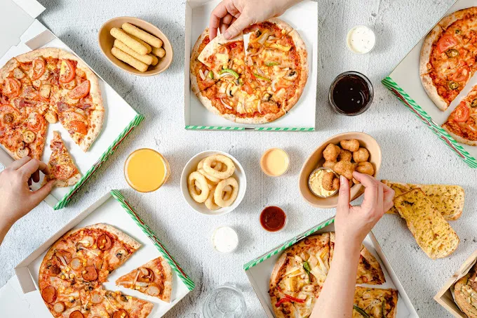 BookNoFees: Imbiss – Mizzoni's Pizza – Dublin – Mizzonis Pizza, Foto 1