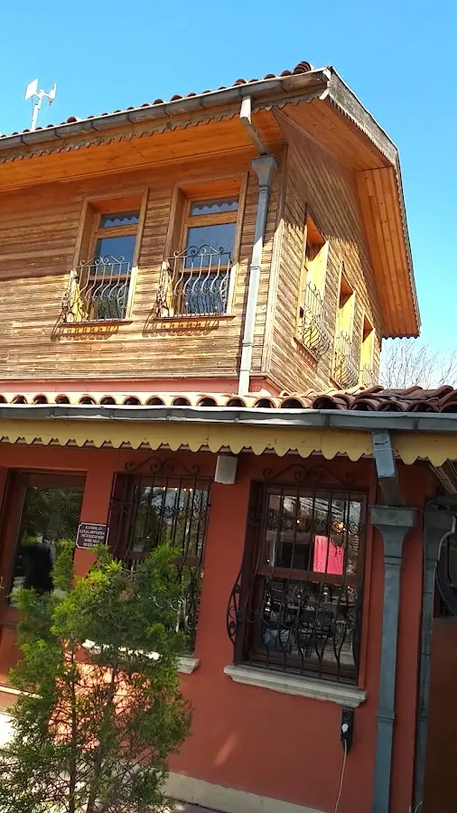 BookNoFees: Café – Tarihi Kahve – Istanbul – Historisches Café, Foto 2