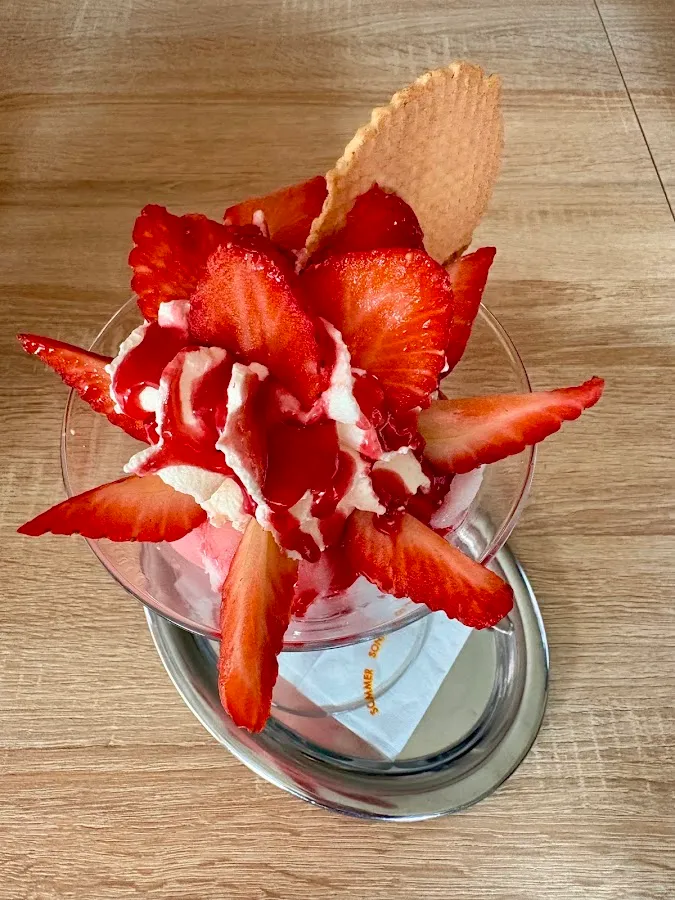 BookNoFees: Restaurant – Eis Café Cortina – Sprockhövel – Hier ist das Café Cortina, Foto 1