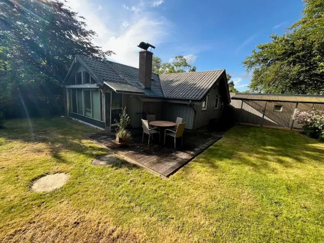 BookNoFees: Ferienwohnung in Brekendorf – Ruhiges Tiny House aus Holz mit eigenem Garten
