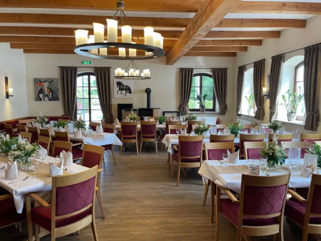 BookNoFees: Restaurant – Hotel & Gaststätte Zur Borke – Neuenrade-Affeln – Hotel & Gaststätte Zur Borke, Foto 2