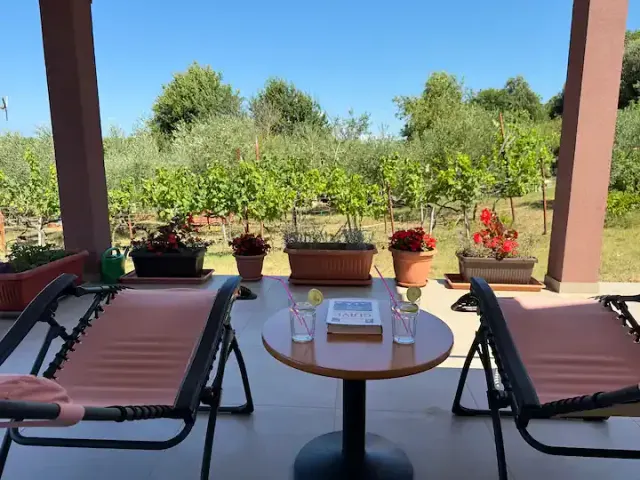 BookNoFees: casa vacanza a Vinkuran – Graziosa casetta Alisa in posizione tranquilla, centrale e nuova