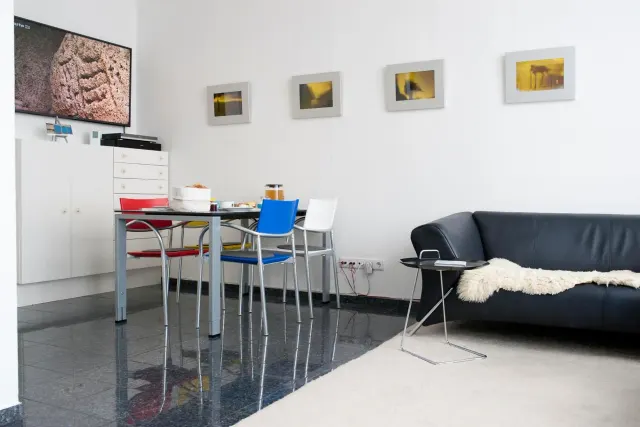 BookNoFees: Kunst-T-raum | Appartamento moderno per 4 persone a Sylt, in prima linea – Westerland