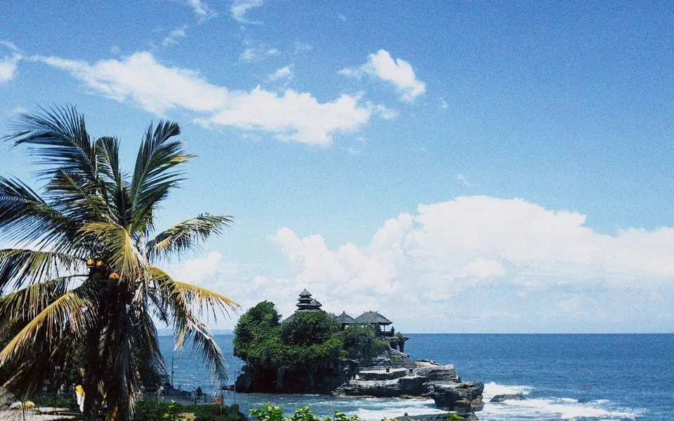 Tanah-Lot-Tempel an der Küste von Bali